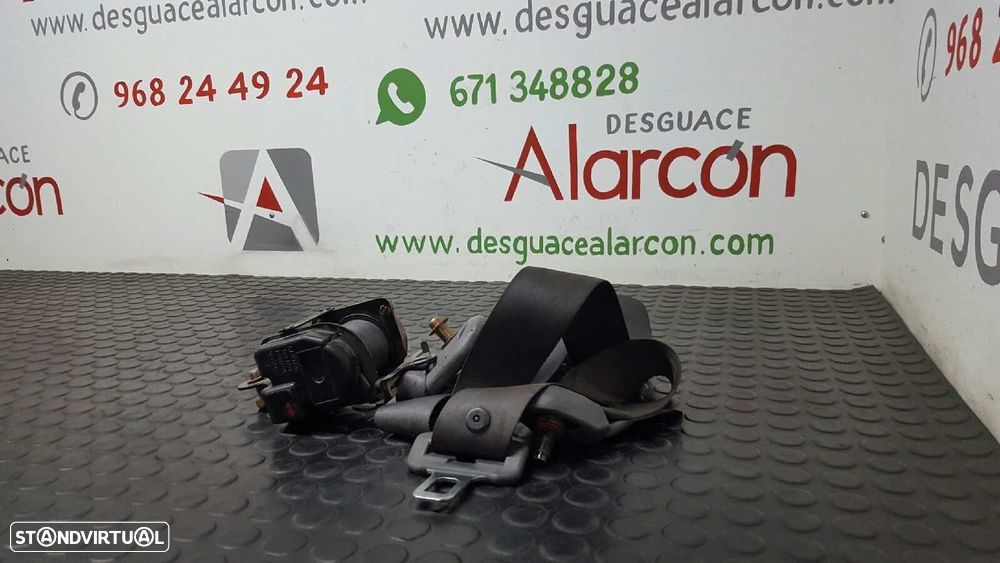 CINTO DE SEGURANÇA TRASEIRO DIREITO KIA SORENTO 2.5 CRDI EX - 1