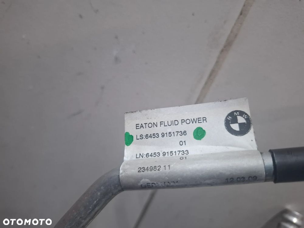 Przewód klimatyzacji BMW E90 E91 rok 2009 lift nr 9151736 - 2