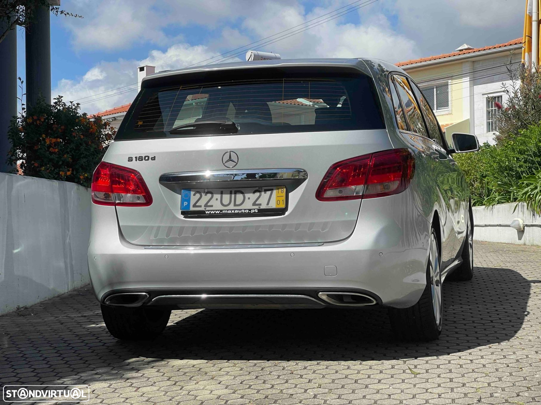 Mercedes-Benz B 180 d Urban - 22
