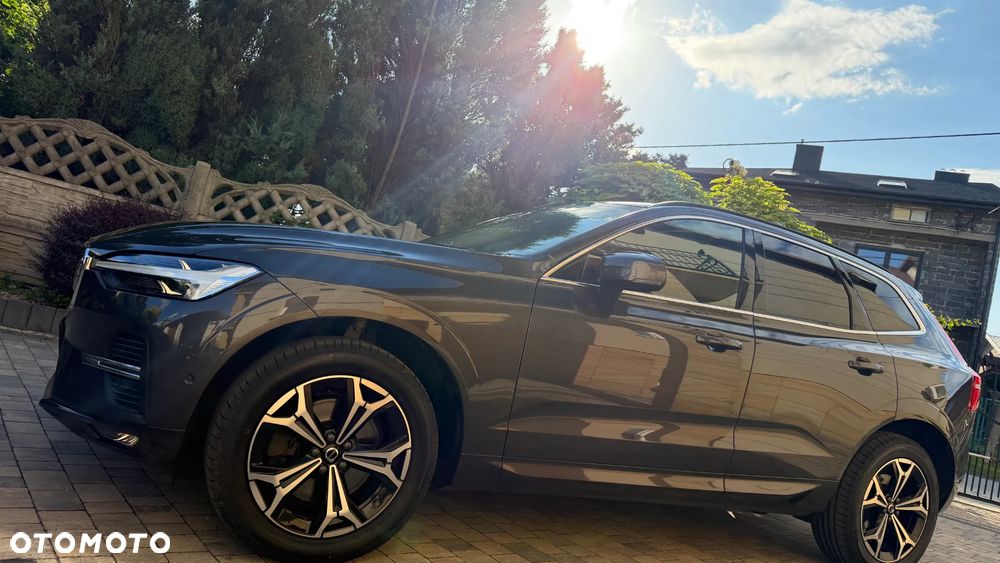 Volvo XC 60 B4 D Geartronic Momentum Pro - 5