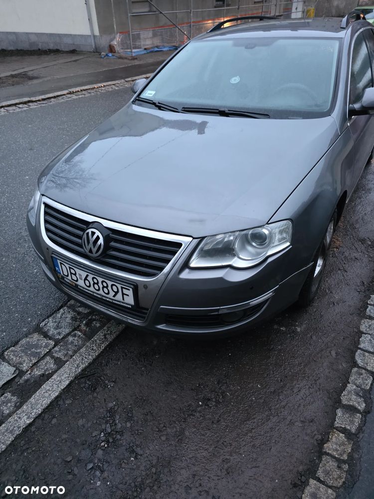 Volkswagen Passat 2.0 TDI DPF DSG Highline - 8