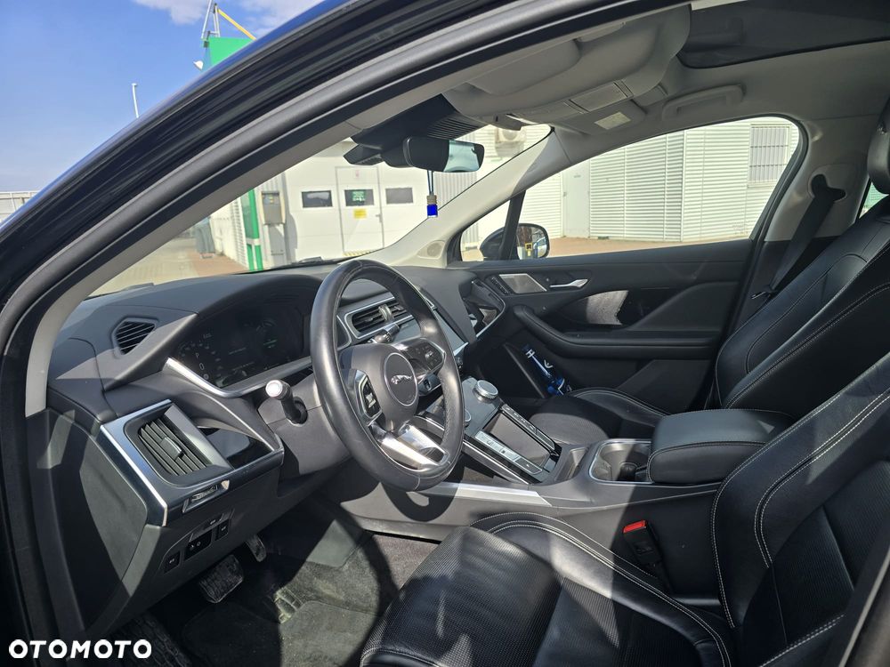 Jaguar I-Pace - 15