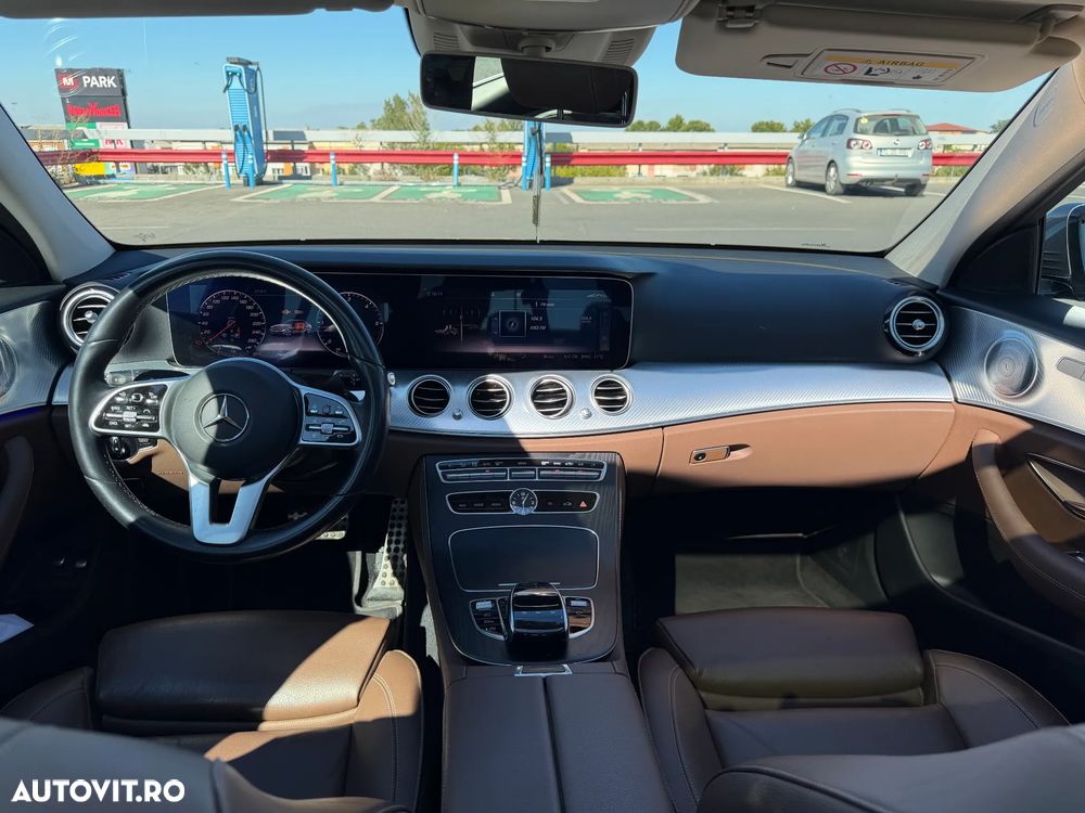 Mercedes-Benz E 300 d Aut. - 14