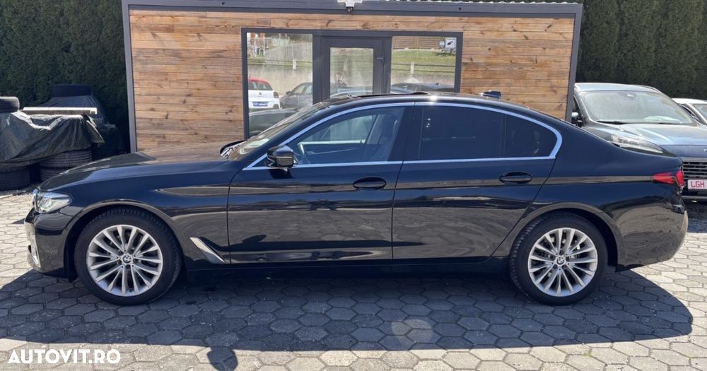 BMW Seria 5 520i Aut. - 12