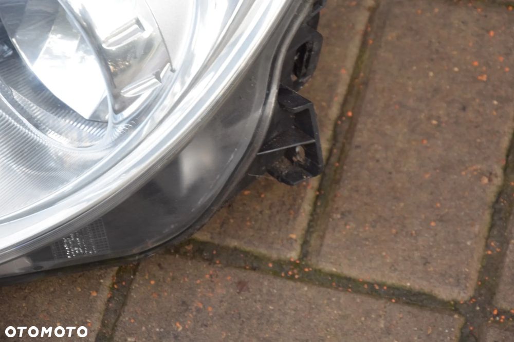 Opel Corsa D Lampa przednia lewa lewy przód Valeo EUROPA TOP 93189357 - 9