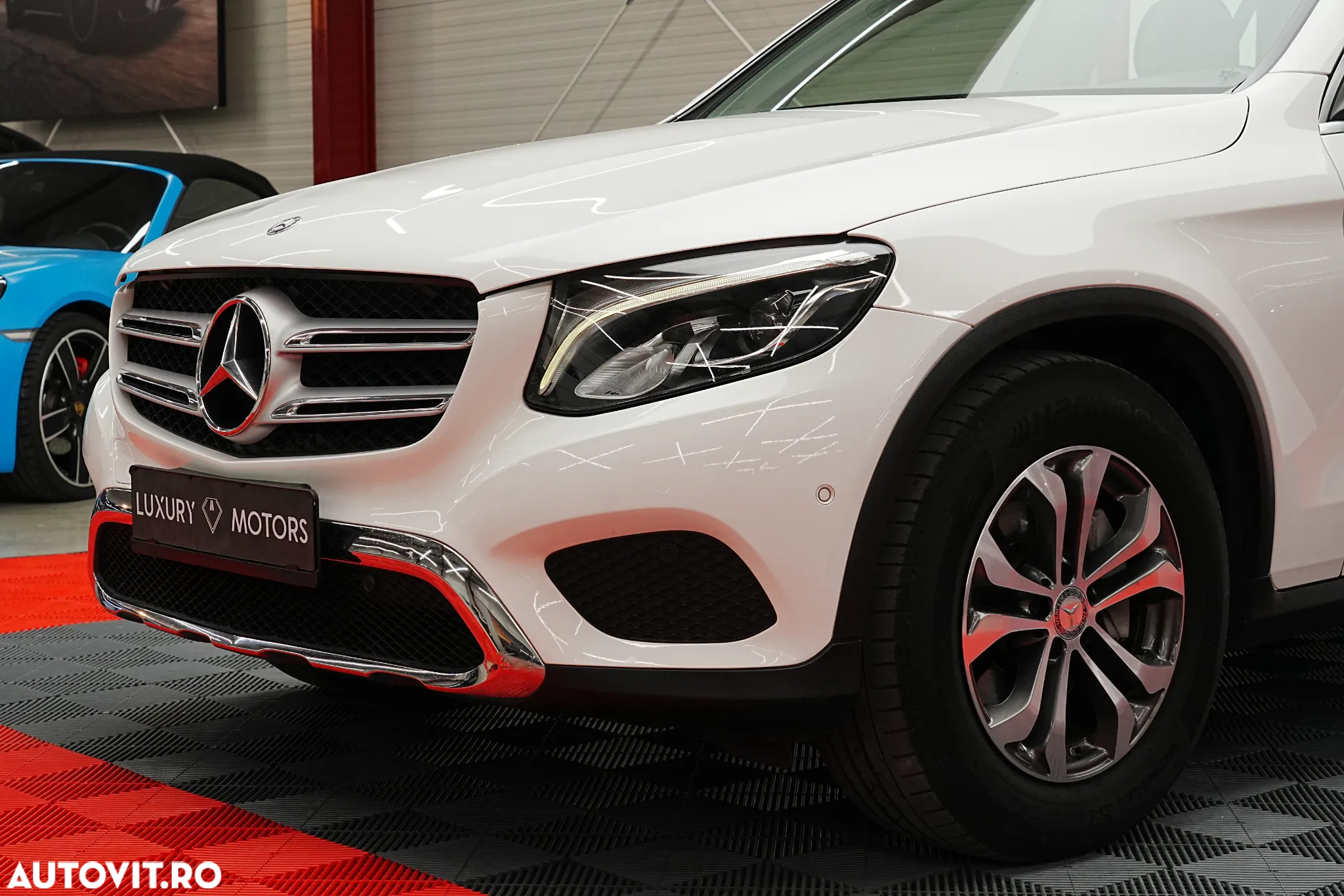 Mercedes-Benz GLC 220 d 4MATIC - 19