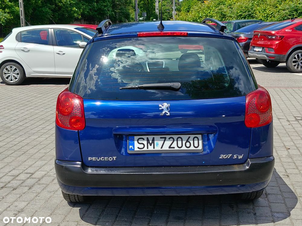 Peugeot 207 1.6 HDi - 15