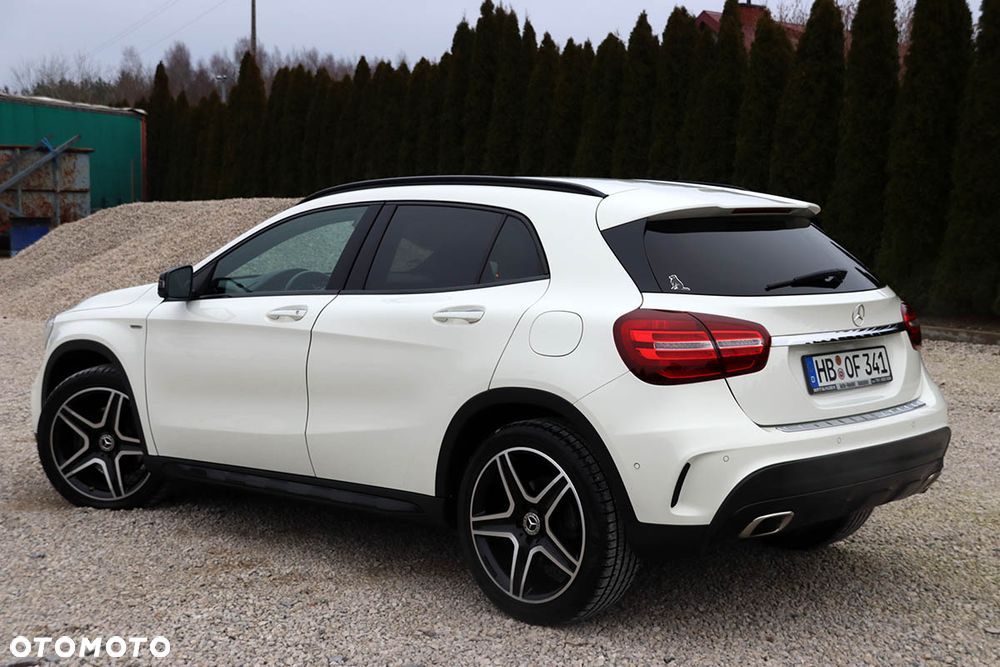 Mercedes-Benz GLA 250 7G-DCT Edition 1 - 14