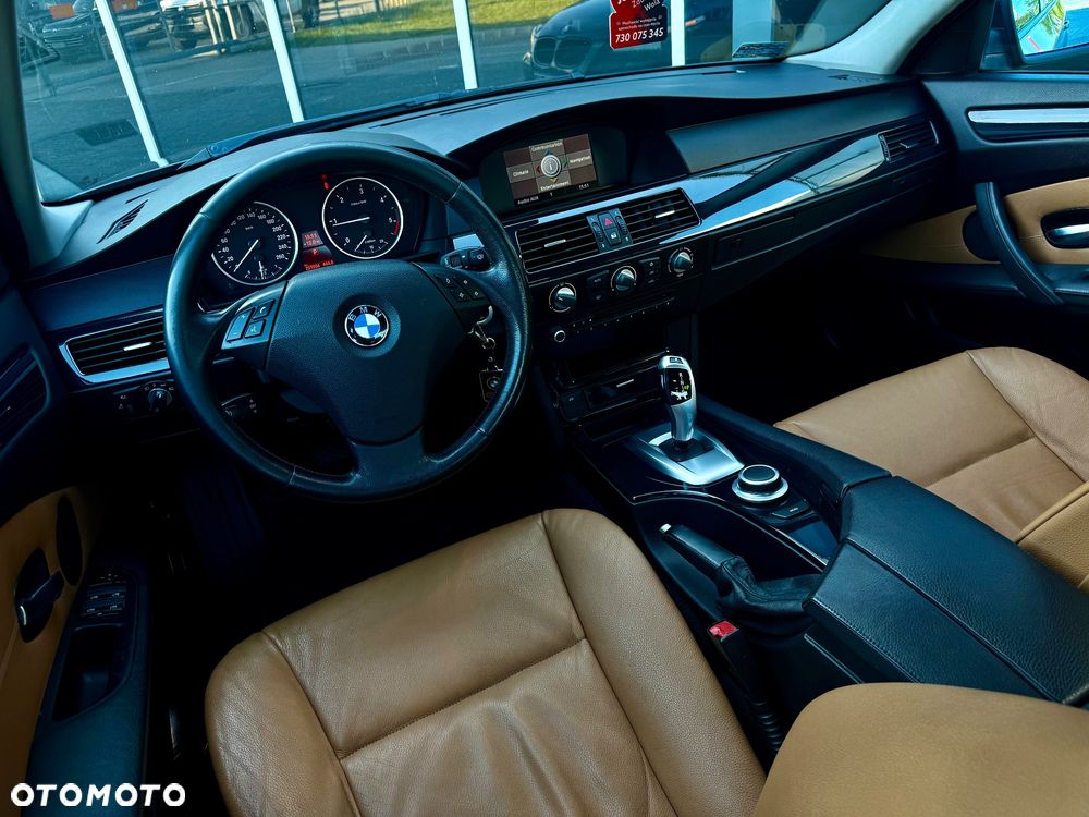 BMW Seria 5 - 30