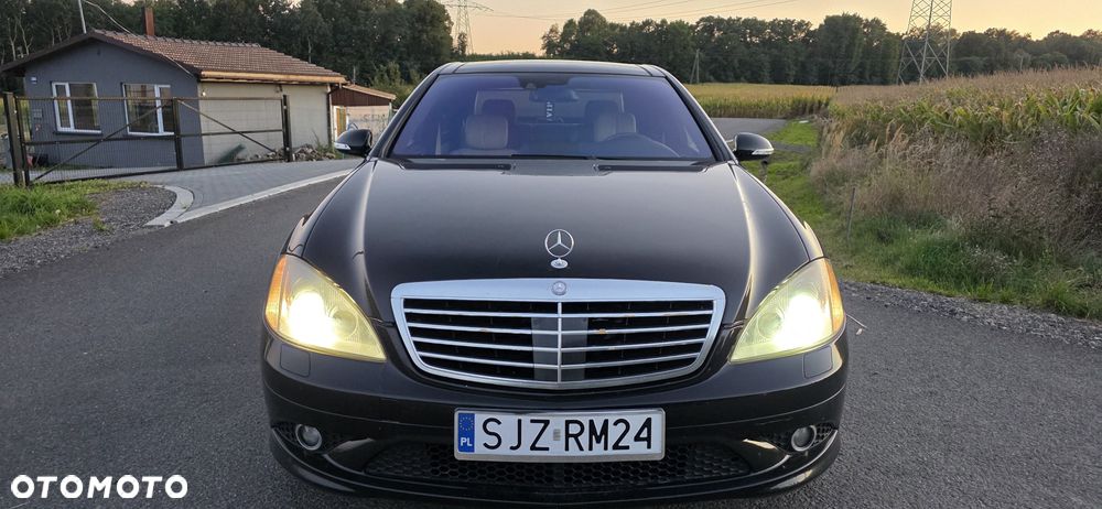 Mercedes-Benz S-Class 2006 photo 2