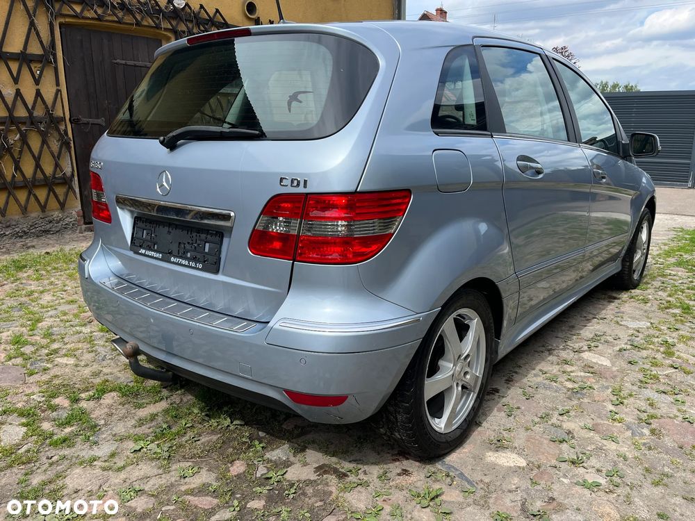Mercedes-Benz Klasa B 180 CDI Autotronic Special Edition - 5