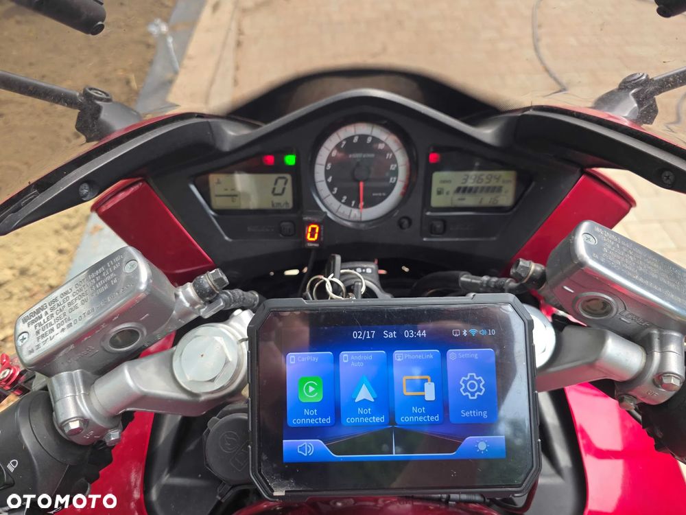 Honda VFR - 5