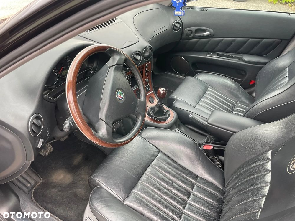 Alfa Romeo 166 2.4 JTD Distinctive - 12