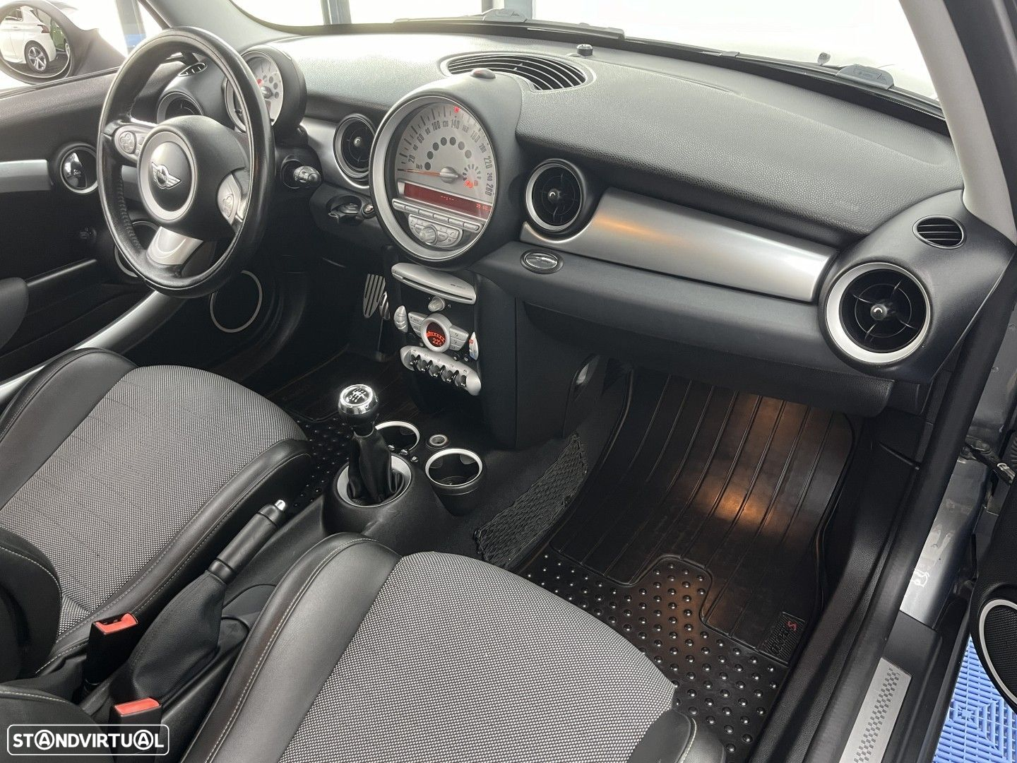 MINI 3 Portas Cooper S - 12