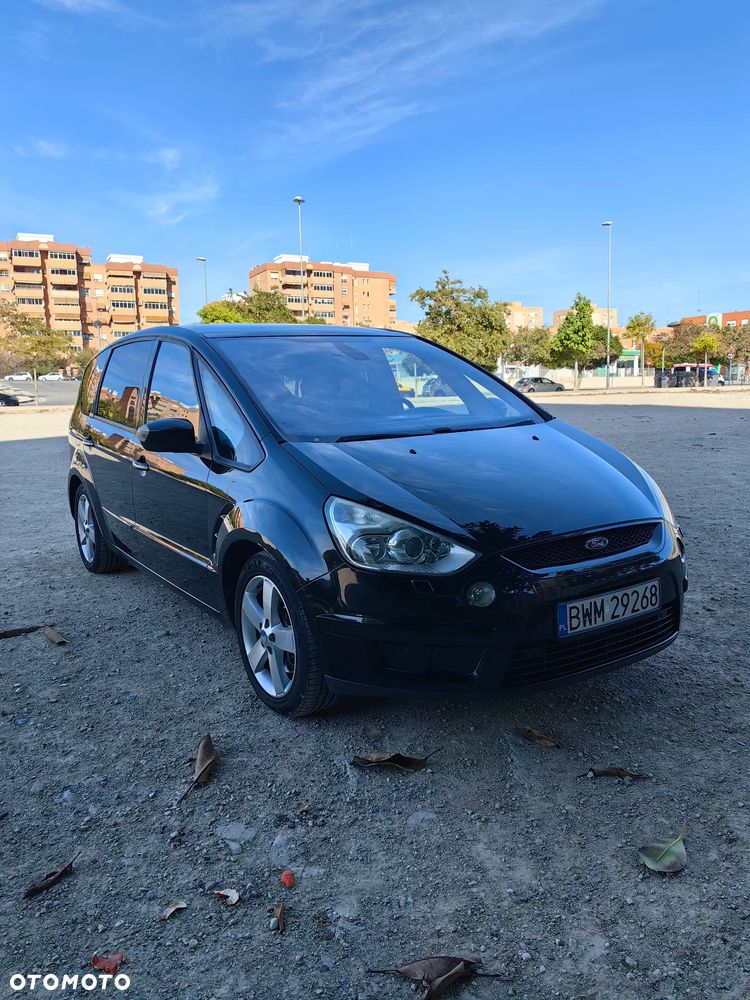 Ford S-Max 2.5 Titanium - 12
