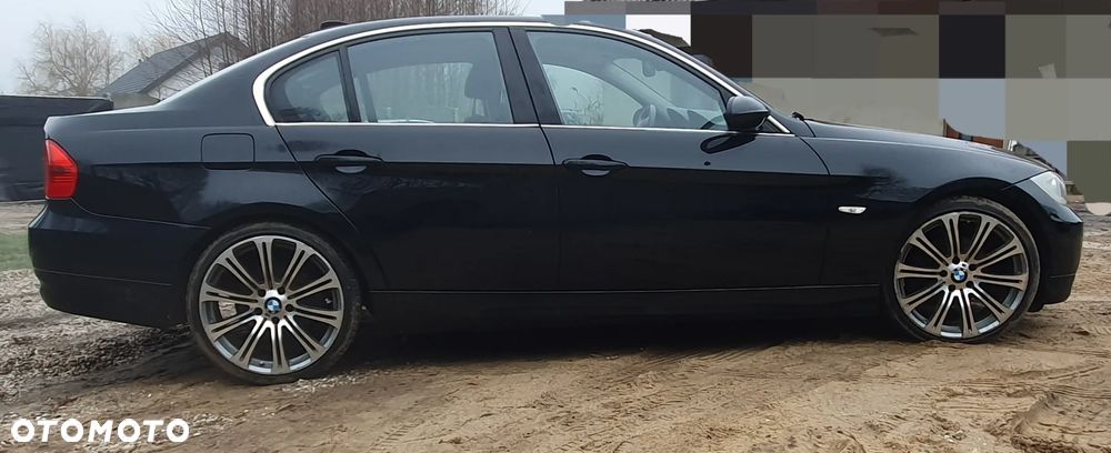 BMW Seria 3 325i - 7