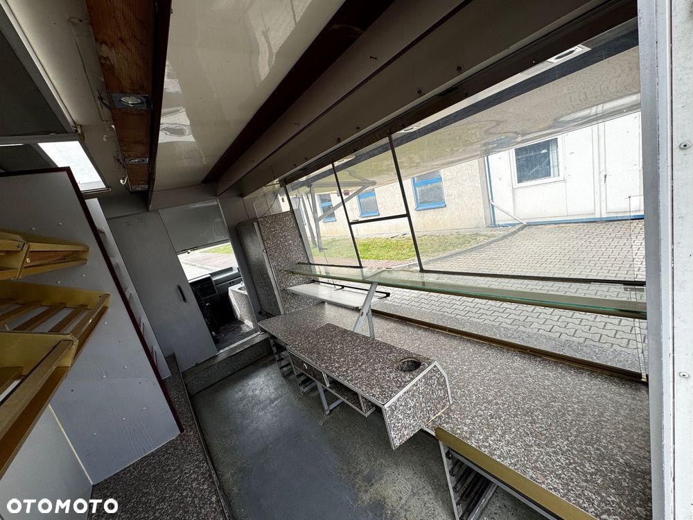 Volkswagen Transporter - 18