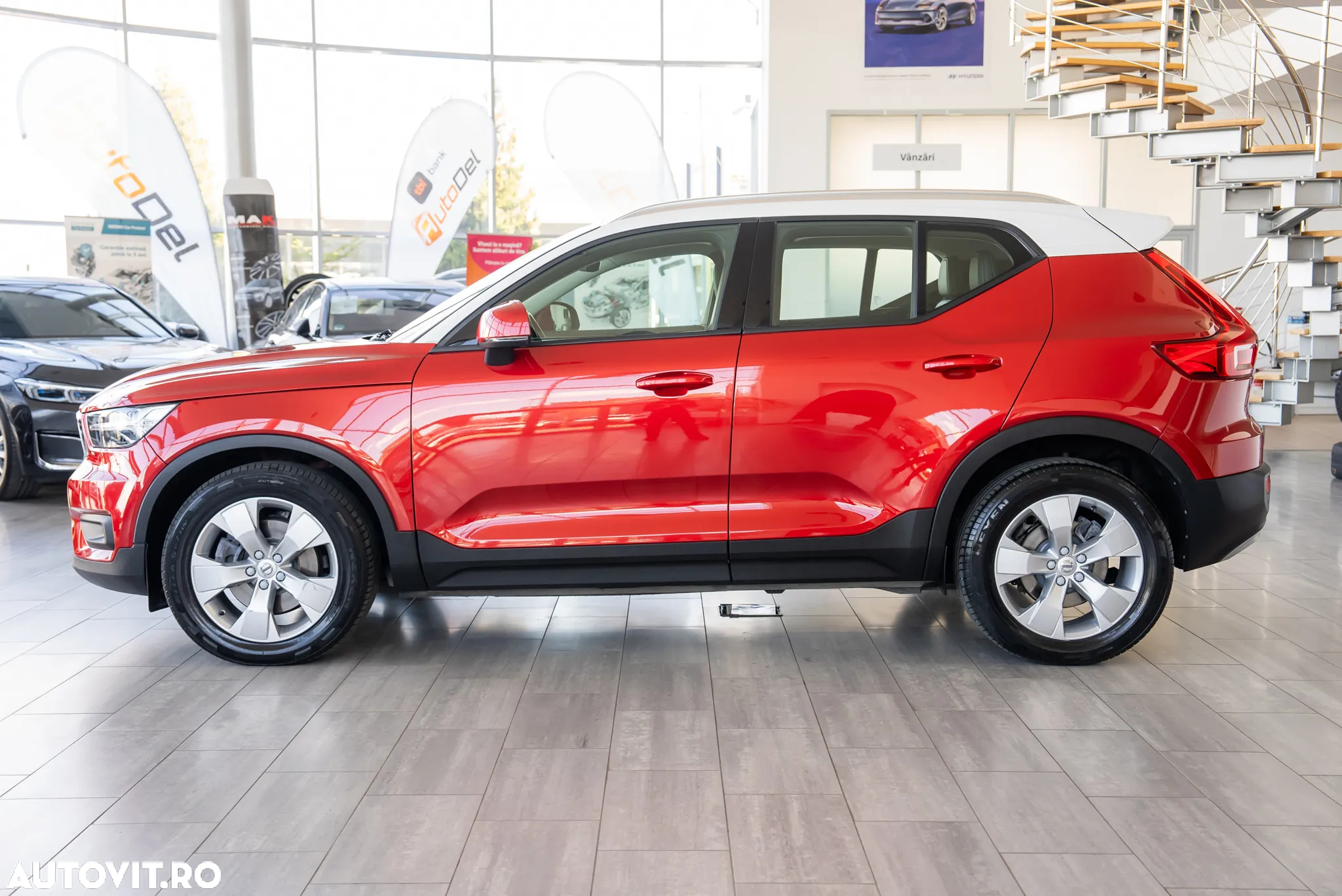 Volvo XC 40 D4 AWD Geartronic Momentum - 10