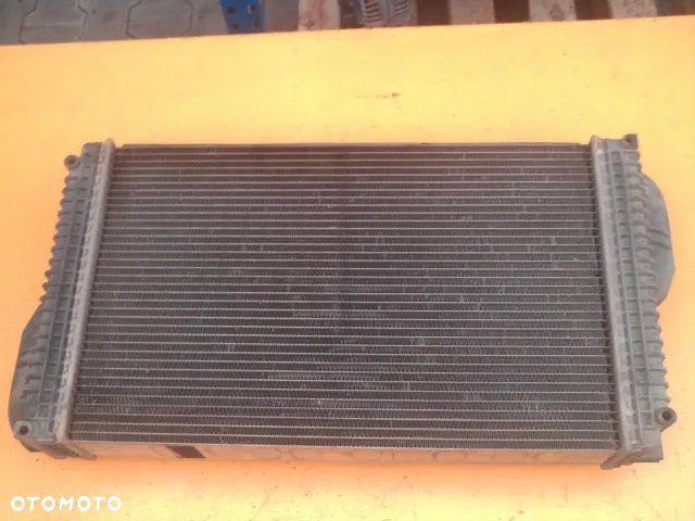 Chłodnica wody RE245236 John Deere 7720 - 4