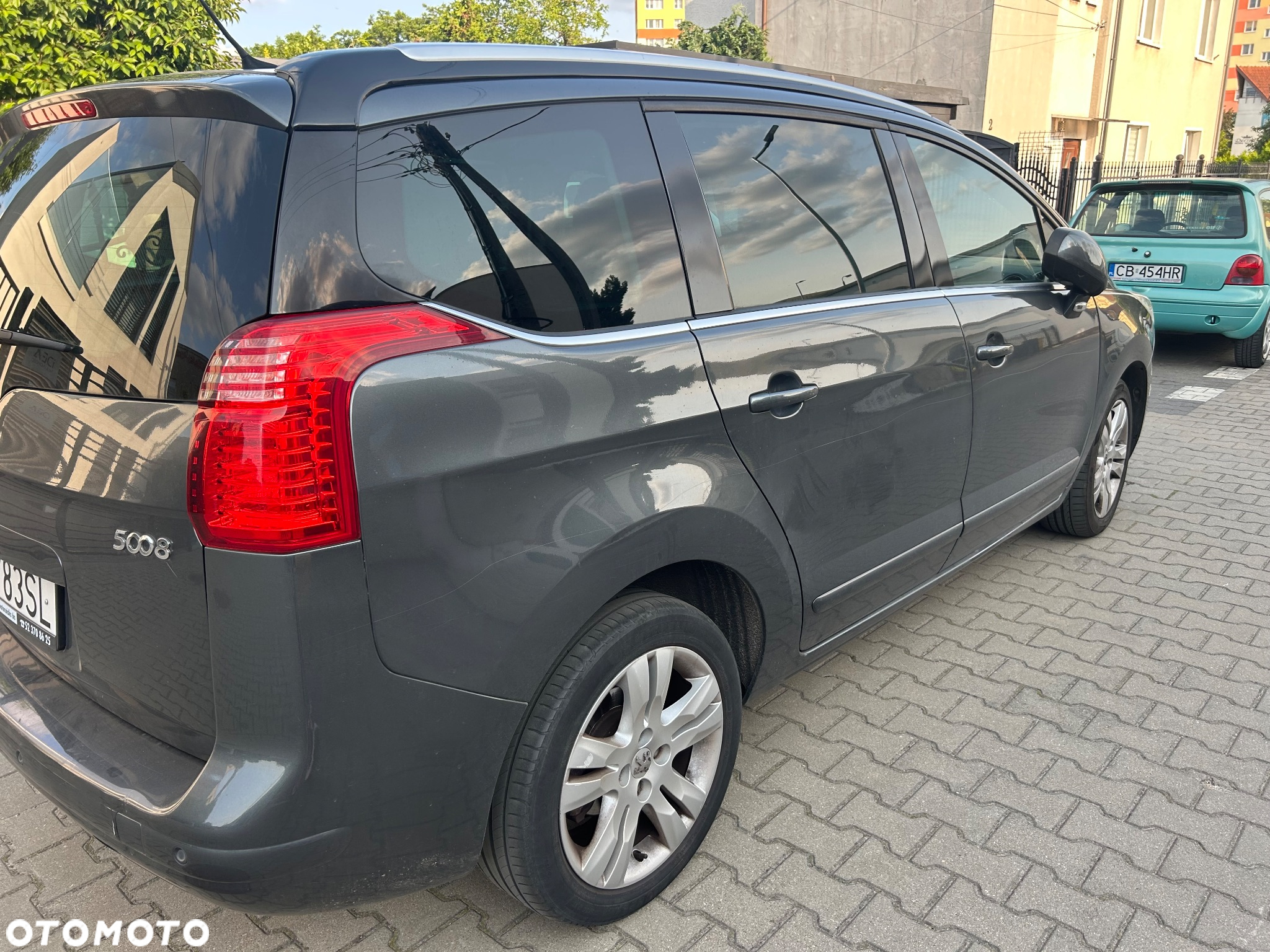 Peugeot 5008 1.6 THP Family - 4