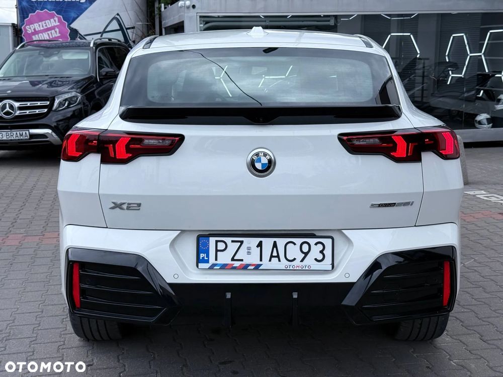 BMW X2 - 11