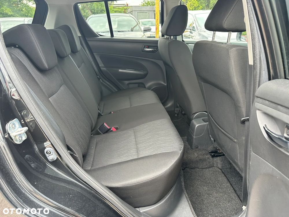 Suzuki Swift - 28