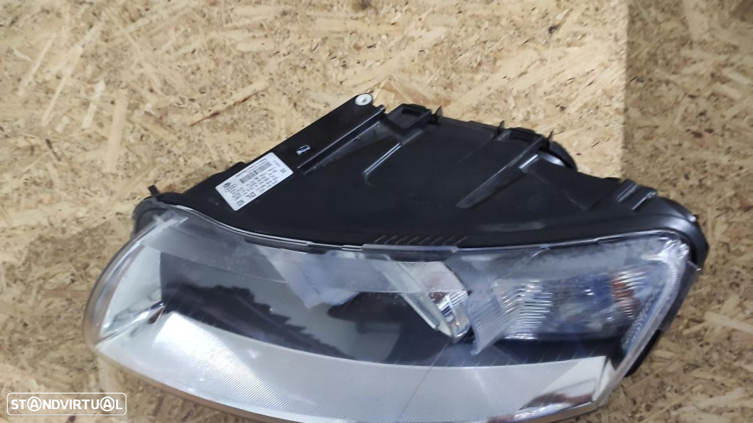 farol esquerdo Halógenio Audi A6 4F - 3