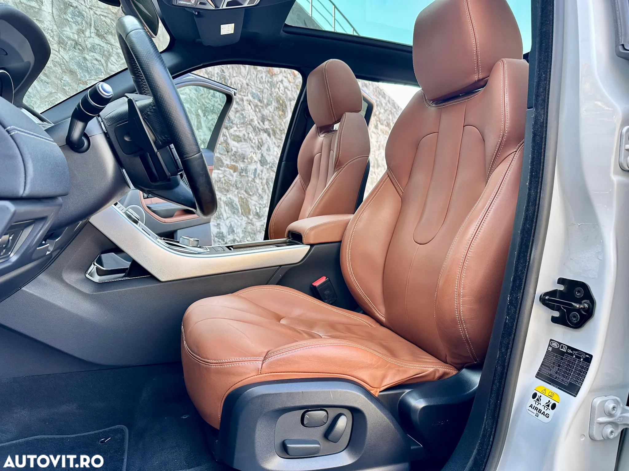 Land Rover Range Rover Evoque - 21