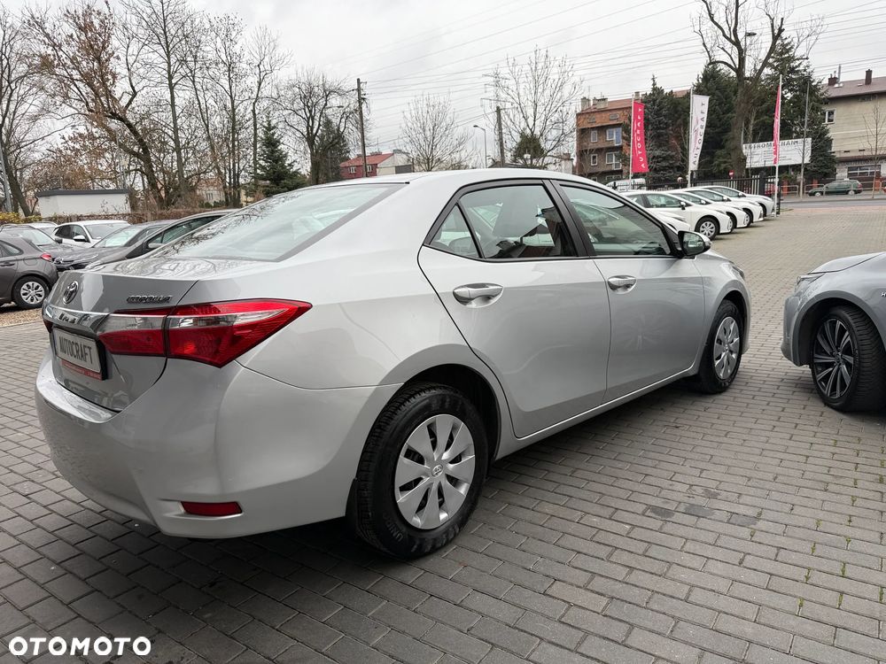 Toyota Corolla 1.33 Active EU6 - 26