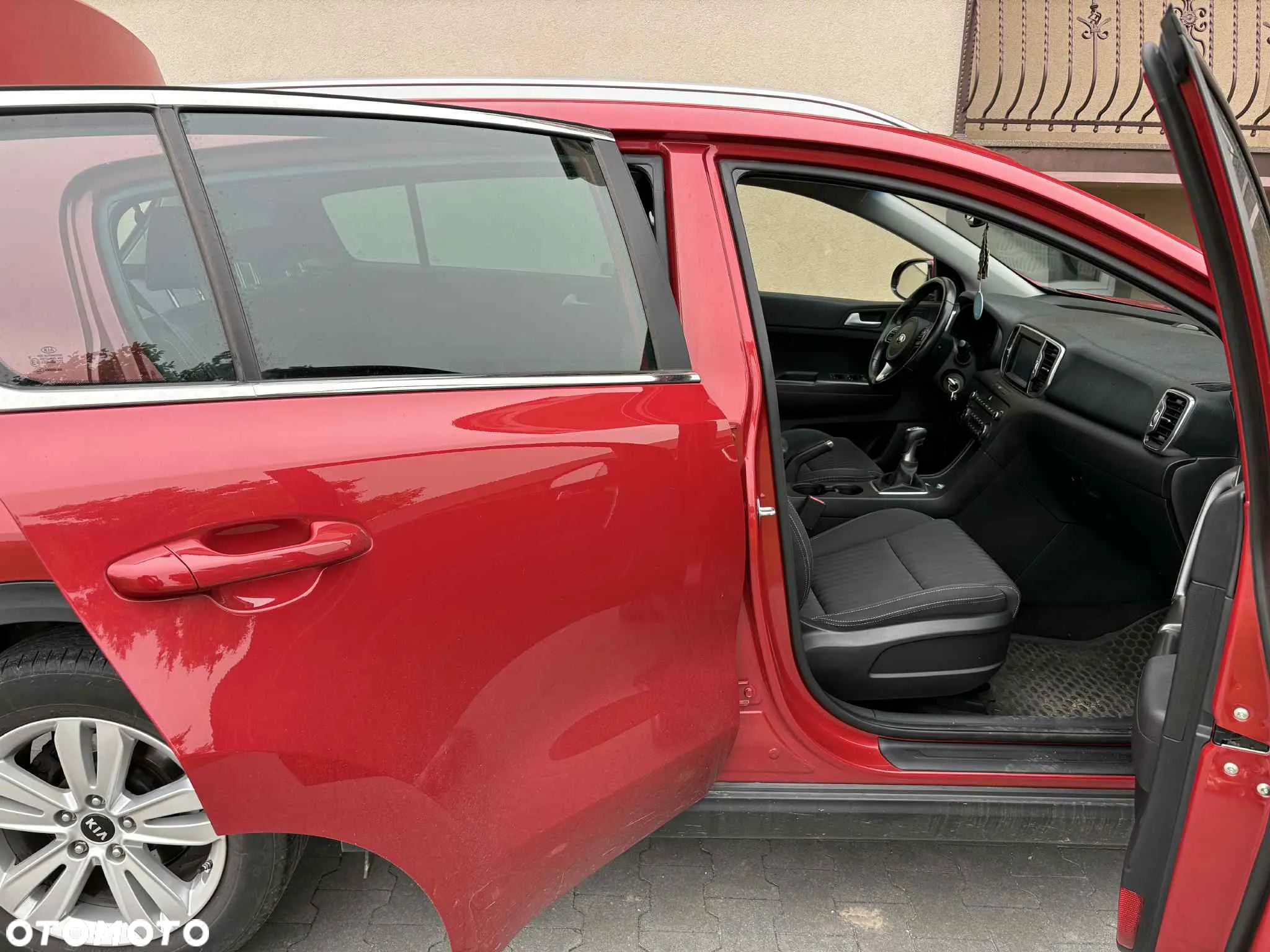 Kia Sportage 1.6 GDI L 2WD - 6