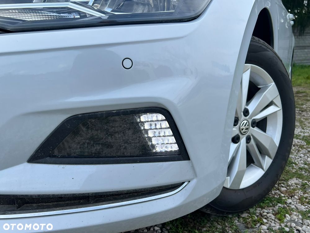 Volkswagen Polo 1.0 ACTIVE - 11