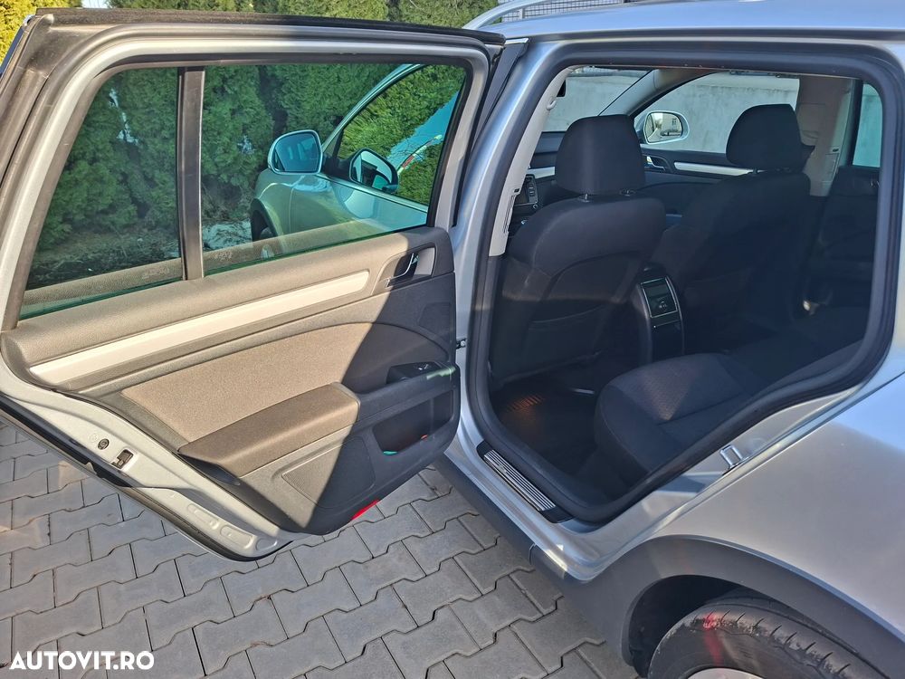 Skoda Superb 2.0 TDI 4X4 Ambition - 14