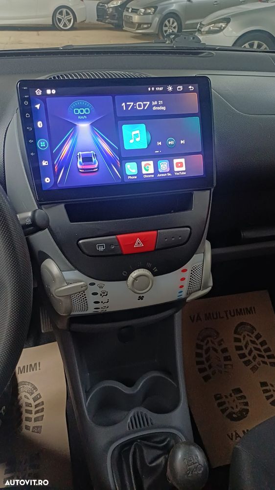Toyota Aygo Aygo+ 1.0 - 8