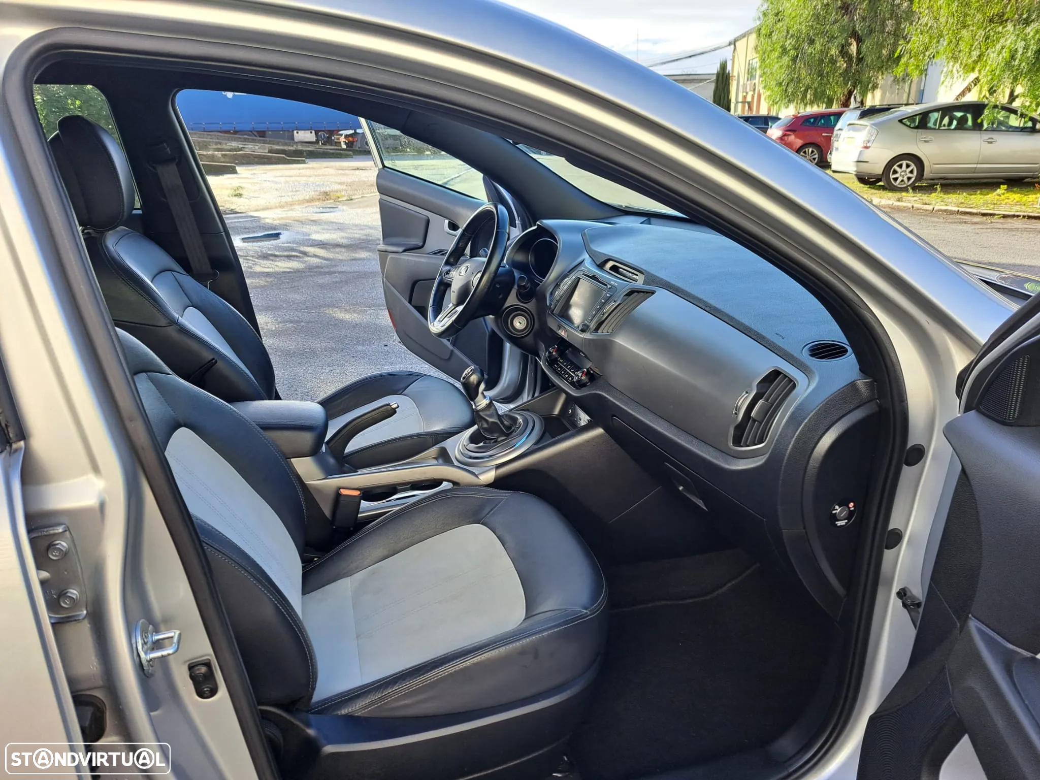 Kia Sportage 1.7 CRDI ISG TX - 36