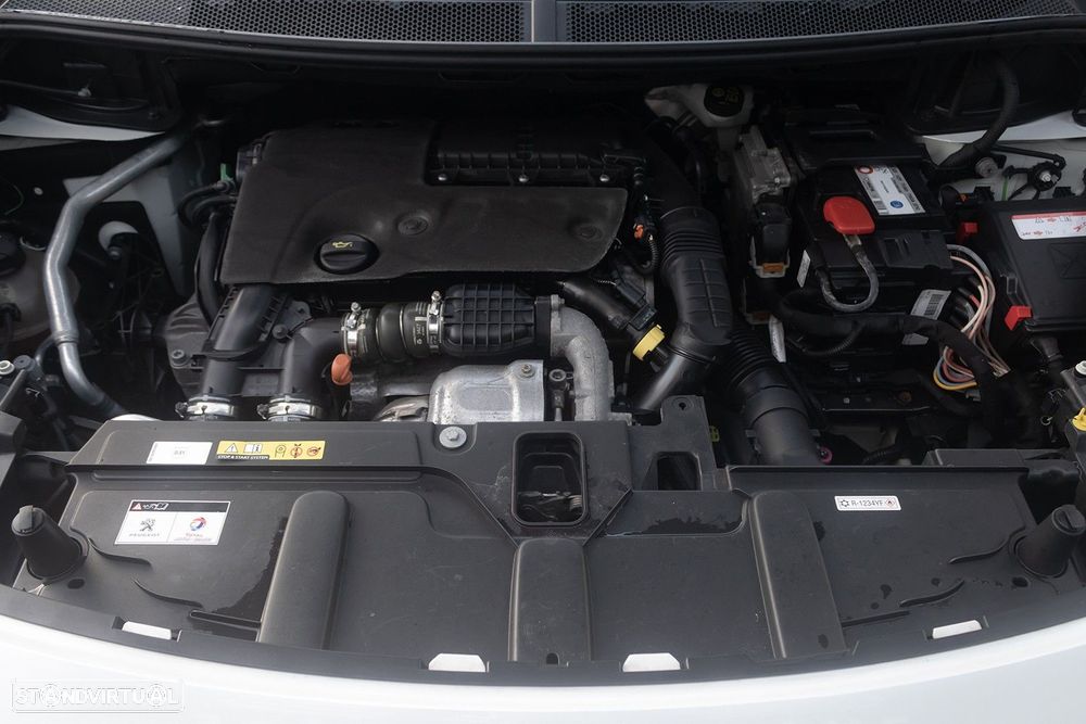 Peugeot 3008 1.6 BlueHDi Allure EAT6 - 23