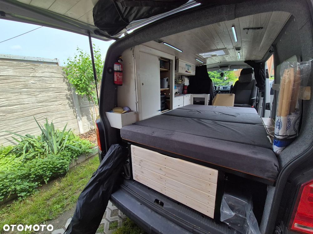 Volkswagen Transporter T6 - 23