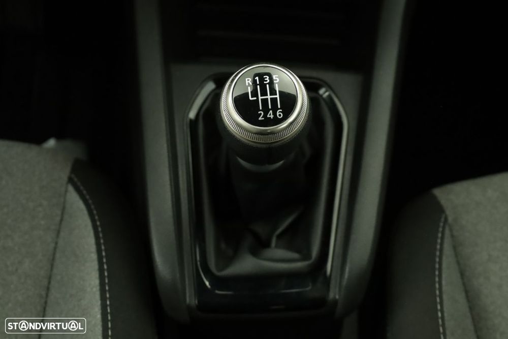 Renault Clio 1.0 TCe Evolution - 13