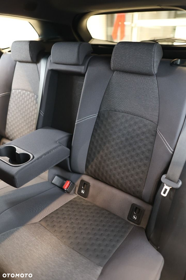 Toyota Corolla - 31