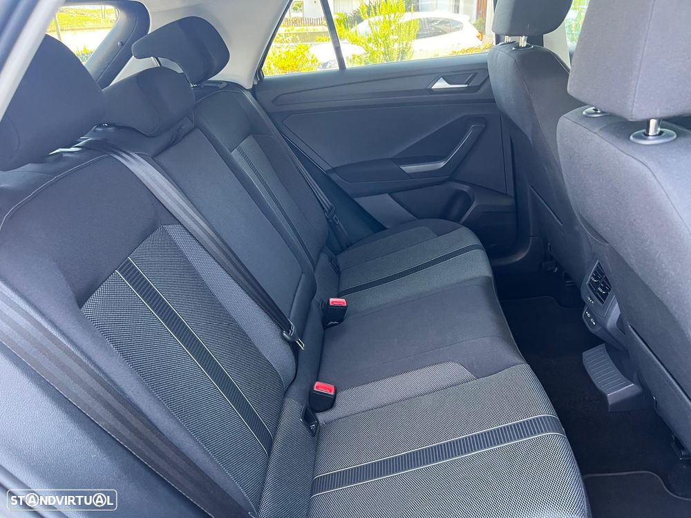VW T-Roc 1.0 TSI Life - 19