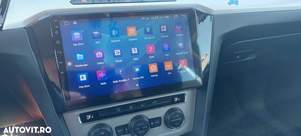 Volkswagen Passat - 8