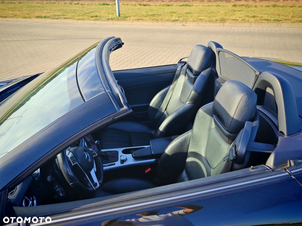 Mercedes-Benz SLK 200 BlueEFFICIENCY 7G-TRONIC Edition 1 - 32