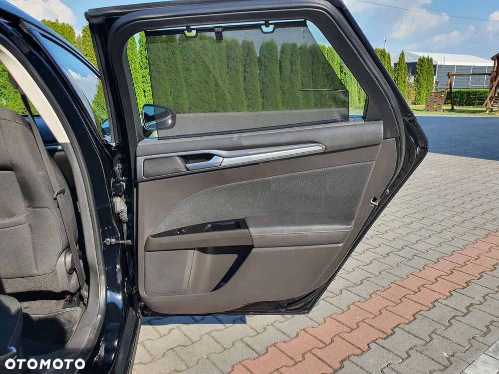 Ford Mondeo 2.0 TDCi ECOnetic Start-Stopp Business Edition - 14