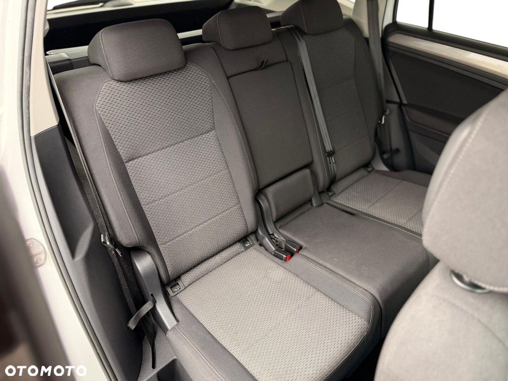 Volkswagen Tiguan Allspace 2.0 TSI 4Mot Comfortline DSG - 24