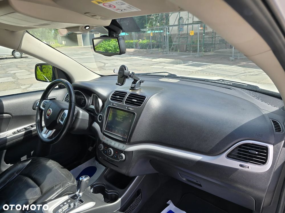 Fiat Freemont 2.0 Multijet 16V DPF Automatik Allrad Black Code - 22