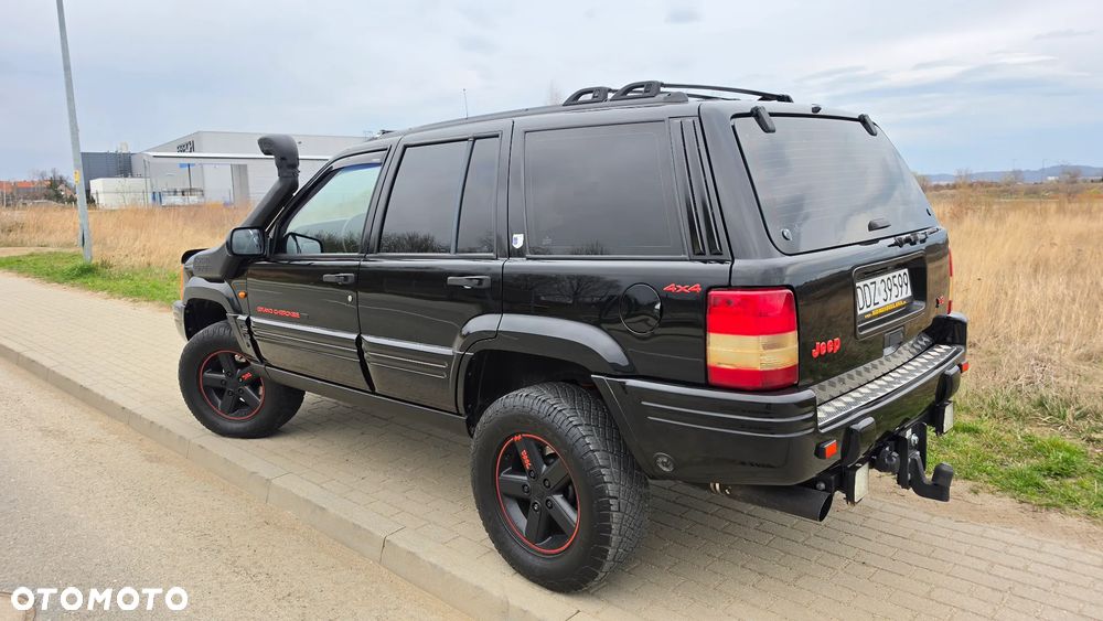 Jeep Grand Cherokee - 2