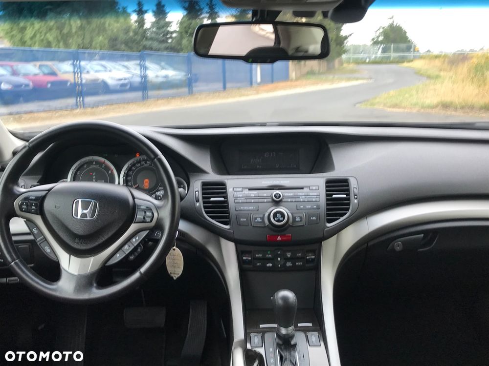 Honda Accord ver-2-2i--dtec-automatik-executive - 16