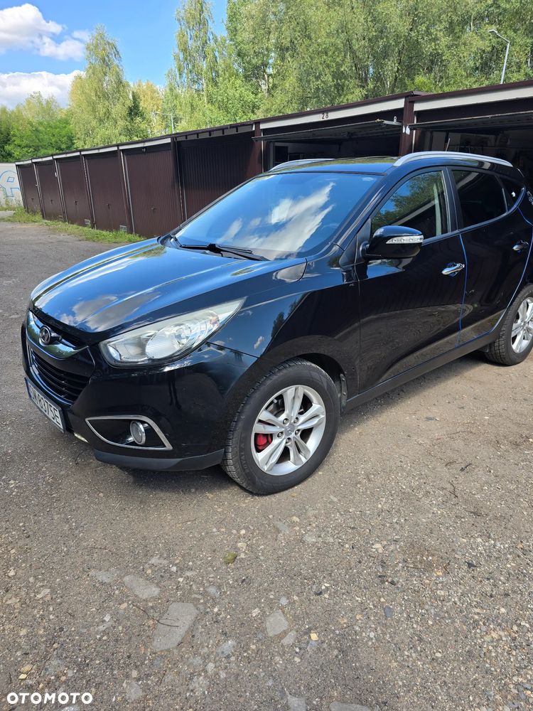 Hyundai Tucson ver-2-0-crdi-premium-4wd - 2