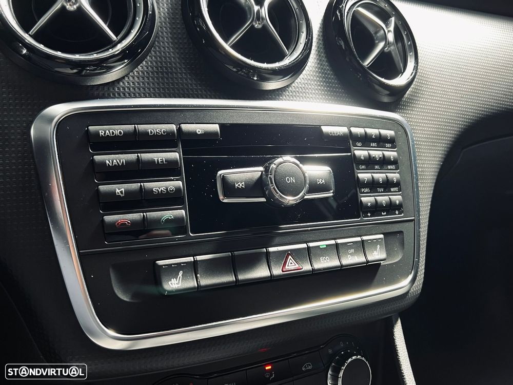 Mercedes-Benz A 180 CDI BE AMG Line - 22