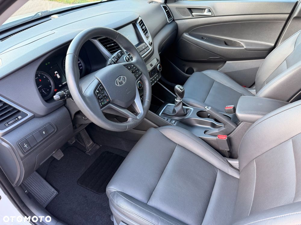 Hyundai Tucson 1.6 GDi 2WD Advantage - 12