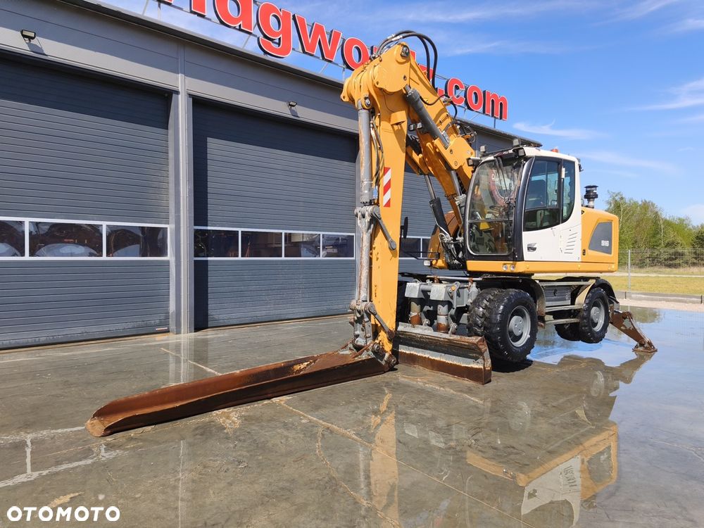 Liebherr A916 - 5